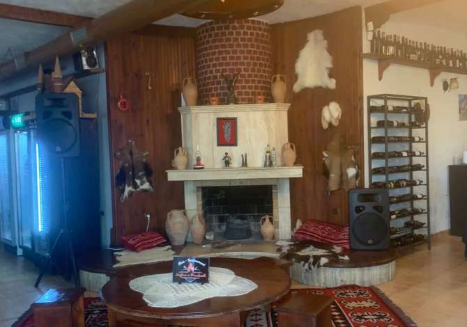 Ambient biznesi me qera 2+1 ne Tirane - 1,500 Euro
