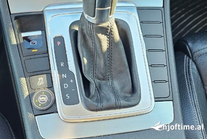 Cars for sale in Tirana, Volkswagen, 2013 gasoline-gas,Kambio Automatik Payment 9,990  Euro.