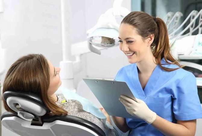 Njoftime Pune 👩‍⚕️  asistente dentare/higjeniste/infermiere