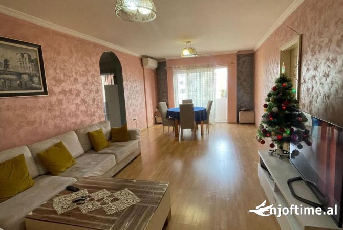 Shtepi me qera 3+1 ne Tirane - 600 Euro
