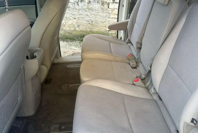 Makina ne shitje  ne Tirane - 13,500 Euro