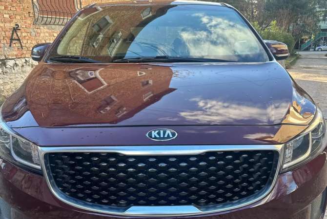 Makina ne shitje  ne Fier - 14,500 Euro