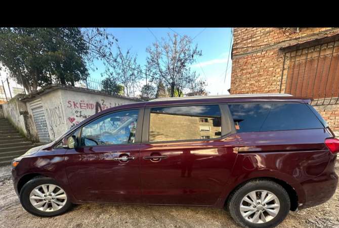 Makina ne shitje  ne Fier - 14,500 Euro