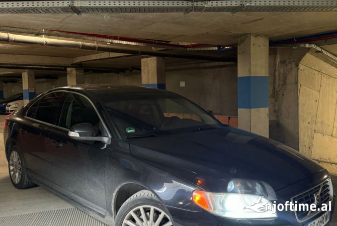 Makina ne shitje ne Tirane - 6,300 Euro