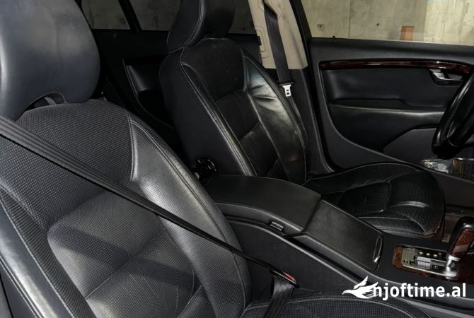 Makina ne shitje  ne Tirane - 6,300 Euro