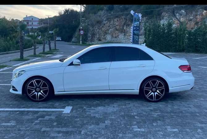 Makina ne shitje  ne Tirane - 13,500 Euro