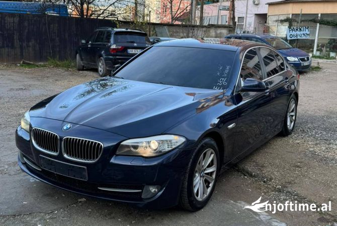 Makina ne shitje  ne Tirane - 8,500 Euro
