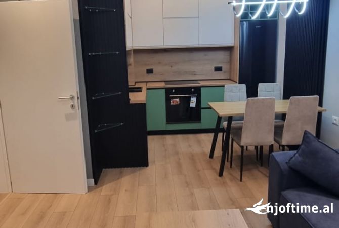 Shtepi me qera Apartament ne Tirane, 2+1, Mobilimi E mobiluar, Pagesa 600  Euro.