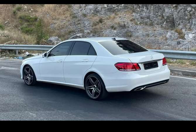 Makina ne shitje  ne Tirane - 12,900 Euro