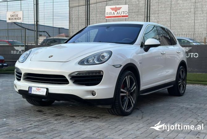 Makina ne shitje ne Tirane - 15,800 Euro