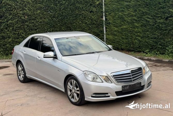 Auto in Vendita  a Tirana - 9,500 Euro