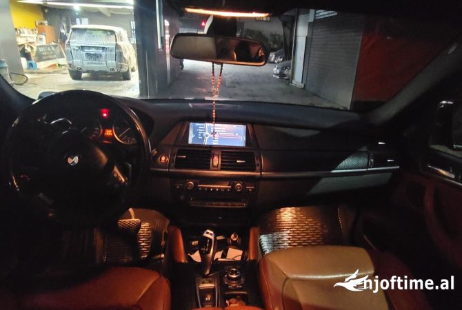 Makina ne shitje  ne Tirane - 14,000 Euro
