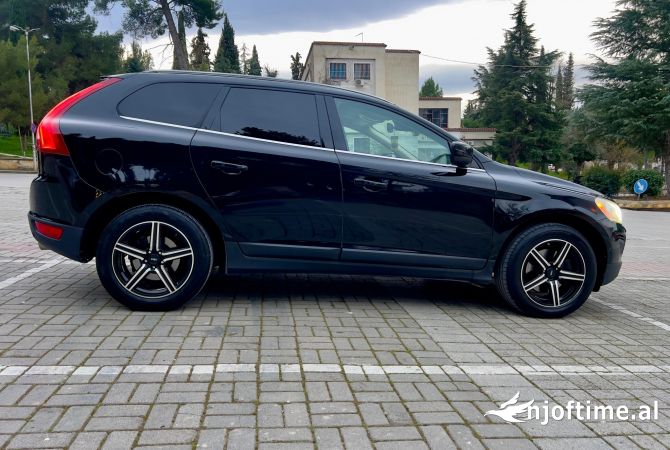 Makina ne shitje ne Tirane - 11,000 Euro
