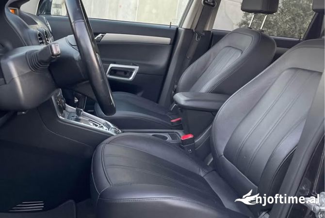 Auto in Vendita  a Tirana - 7,600 Euro