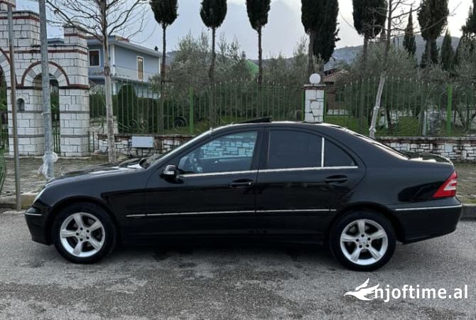 Cars for sale  in Tirana - 4,600 Euro