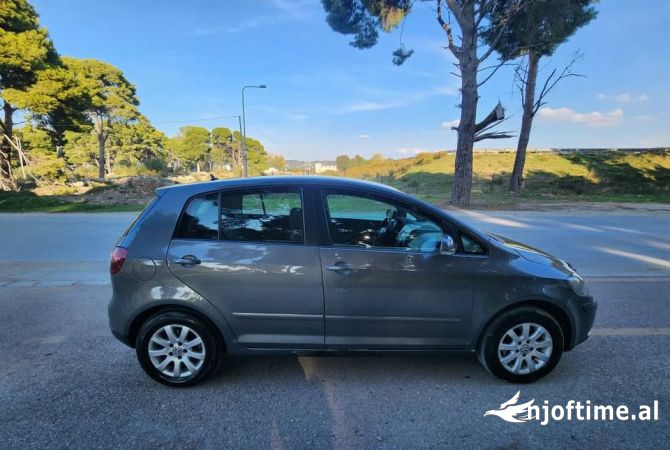 Cars for sale  in Tirana - 4,400 Euro