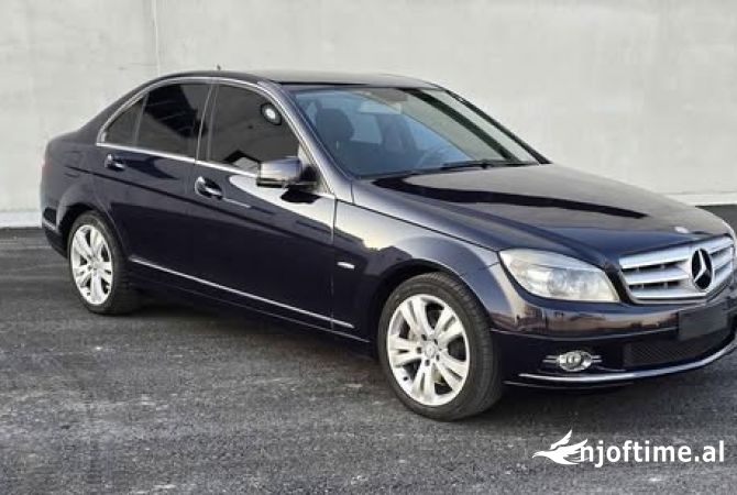 Auto in Vendita  a Durazzo - 6,300 Euro