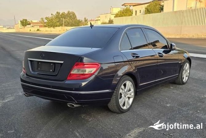 Auto in Vendita  a Durazzo - 6,300 Euro