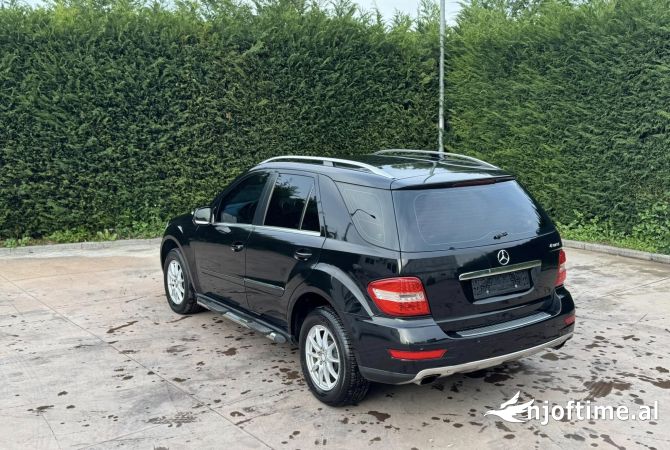 Cars for sale  in Tirana - 8,300 Euro