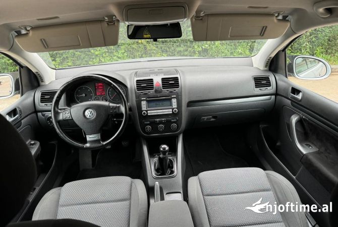 Makina ne shitje ne Tirane, Volkswagen, 2007 Diesel,Kambio Manual Pagesa 3,900  Euro.