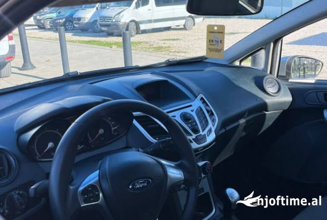 Auto in Vendita  a Tirana - 2,999 Euro