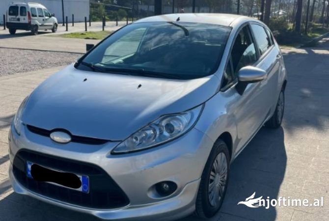 Makina ne shitje ne Tirane - 2,999 Euro