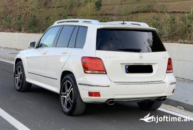Cars for sale  in Tirana - 9,400 Euro