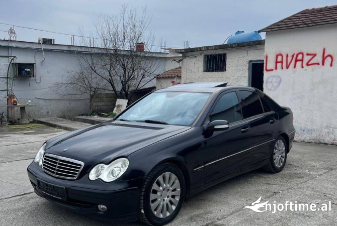 Makina ne shitje ne Tirane - 5,500 Euro