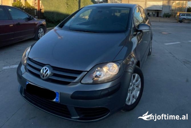Makina ne shitje ne Tirane - 3,600 Euro