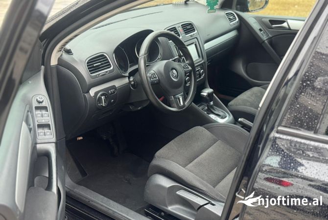Makina ne shitje ne Tirane, Volkswagen, 2010 Diesel,Kambio Automatik Pagesa 7,400  Euro.