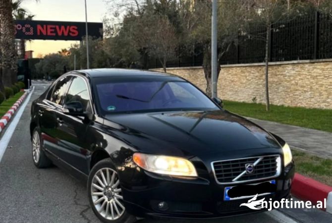Makina ne shitje ne Tirane - 4,900 Euro