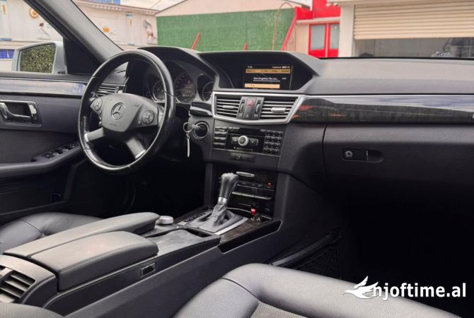 Cars for sale  in Tirana - 8,300 Euro