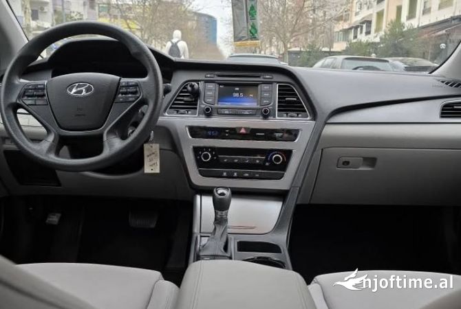 Makina ne shitje ne Tirane, Hyundai, 2016 Benzine,Kambio Automatik Pagesa 7,700  Euro.