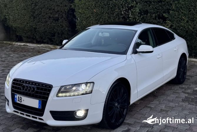 Makina ne shitje ne Tirane - 9,300 Euro