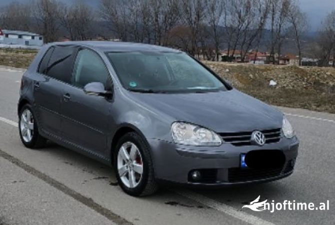 Makina ne shitje ne Tirane - 4,200 Euro