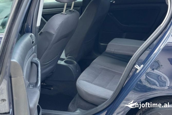 Auto in Vendita  a Tirana - 3,900 Euro