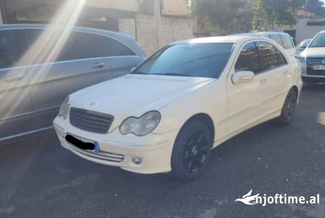Makina ne shitje ne Tirane - 5,999 Euro
