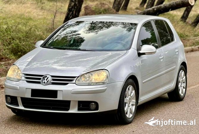 Makina ne shitje ne Tirane - 5,000 Euro