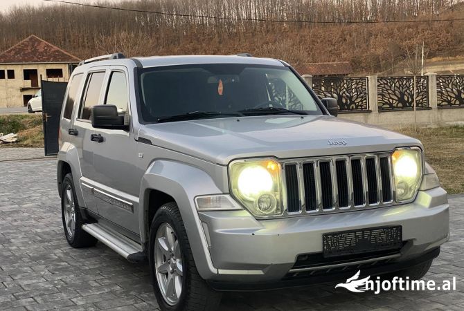 Makina ne shitje ne Tirane - 9,300 Euro