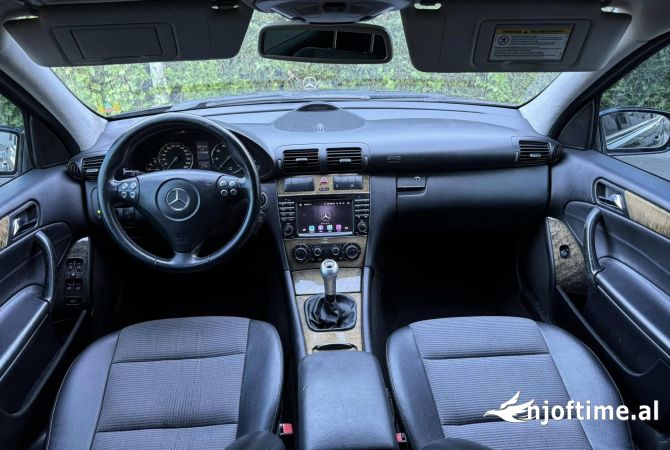 Auto in Vendita  a Tirana - 4,500 Euro
