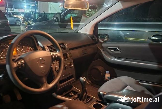 Auto in Vendita  a Tirana - 1,799 Euro