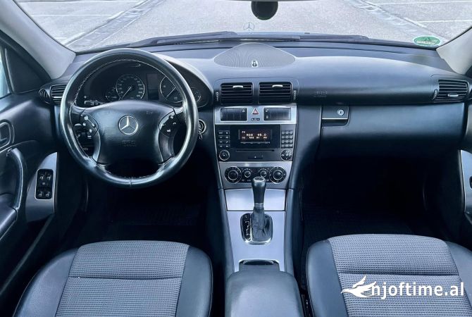 Auto in Vendita  a Tirana - 4,000 Euro