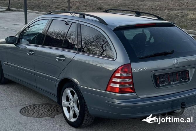 Auto in Vendita  a Tirana - 4,000 Euro