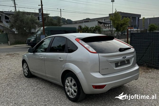 Makina ne shitje  ne Tirane - 3,800 Euro