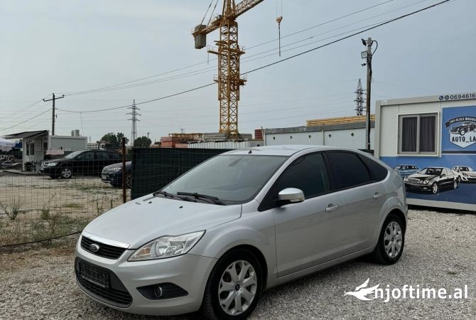 Makina ne shitje ne Tirane - 3,800 Euro