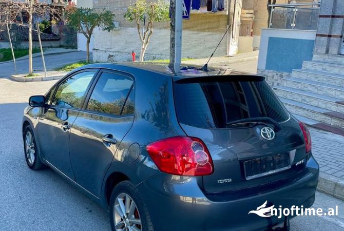 Makina ne shitje ne Tirane, Toyota, 2008 Diesel,Kambio Manual Pagesa 4,500  Euro.