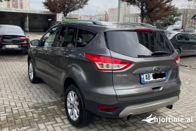 Auto in Vendita  a Tirana - 9,000 Euro