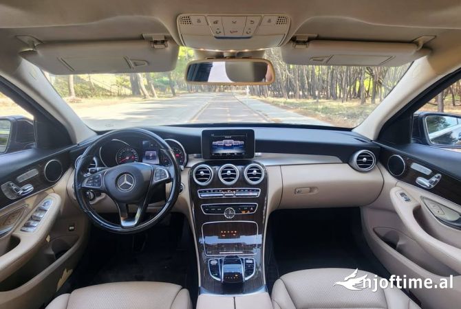 Auto in Vendita  a Tirana - 15,500 Euro