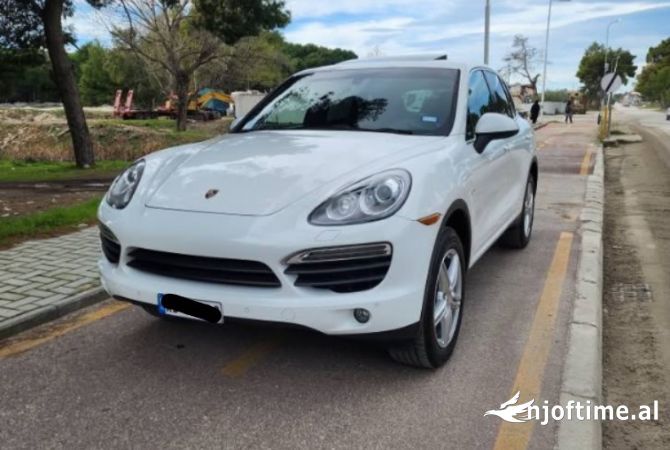 Cars for sale in Vlora - 17,900 Euro