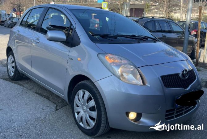 Makina ne shitje ne Tirane - 3,750 Euro